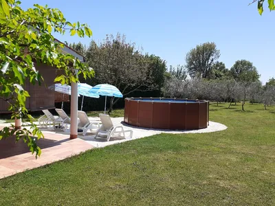 PoolOfHouse