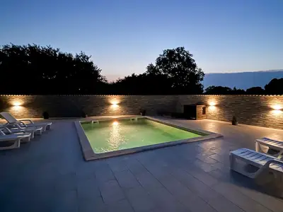 pool
