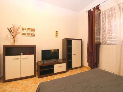 Ferienhaus für 3 Personen (40 m²) in Pula (Istarska) 2/10