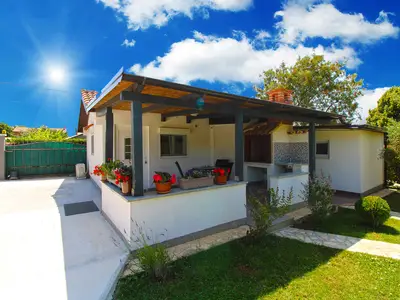Ferienhaus für 3 Personen (40 m²) in Pula (Istarska) 1/10