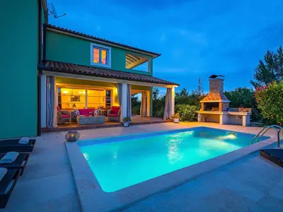pool