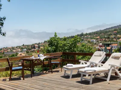 Terrasse. Traumhafte Aussicht von der Südterrasse
