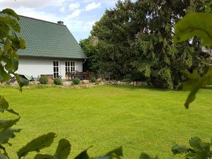 22428037-Ferienhaus-5-Putbus-300x225-1