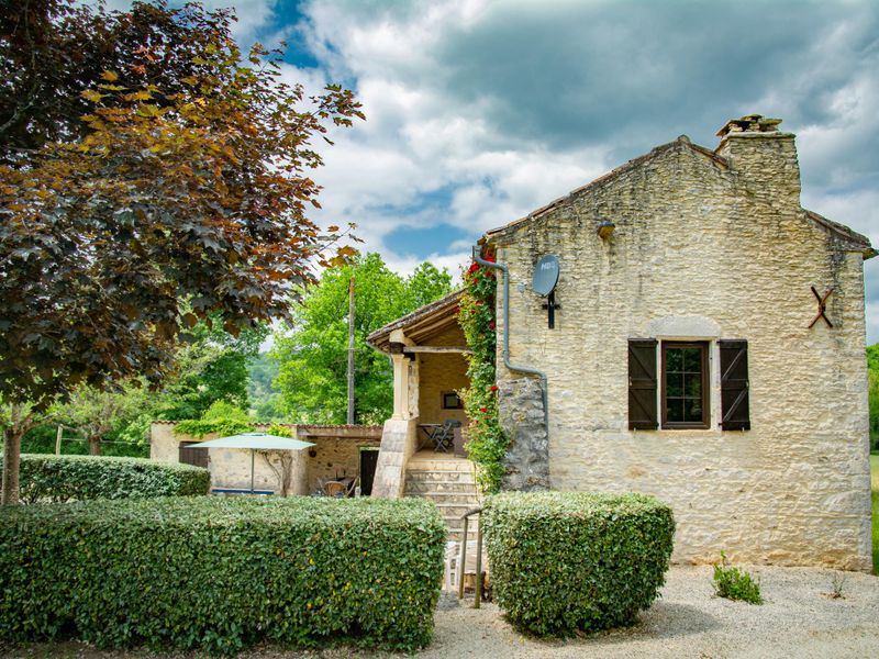 23896731-Ferienhaus-4-Puy-l'Évêque-800x600-0