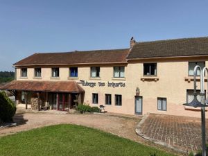 Ferienhaus für 15 Personen (999 m&sup2;) in Quarré les Tombes