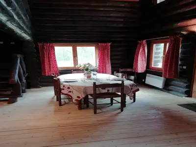 DiningRoom