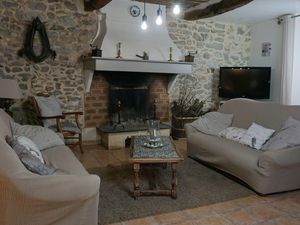 23508213-Ferienhaus-6-Quintillan-300x225-2