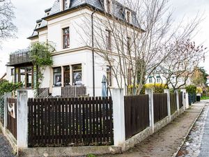 23974647-Ferienhaus-3-Radebeul-300x225-3