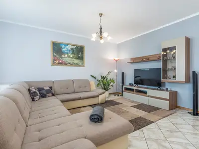 Ferienhaus für 6 Personen (121 m²) in Radetići 7/10
