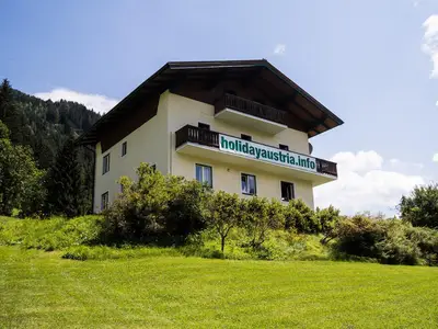 Haus im Sommer