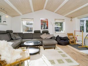 18084911-Ferienhaus-8-Rågeleje-300x225-1