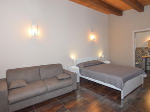 24024780-Ferienhaus-7-Ragusa-300x225-3