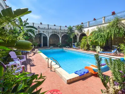 pool