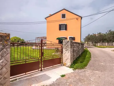 Ferienhaus für 6 Personen (130 m²) in Rakalj 7/10