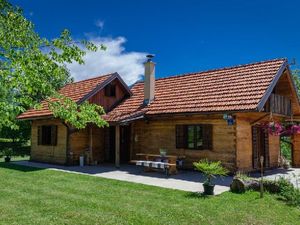 Ferienhaus mit Schlafzimmer (65 m²) in Rakovica