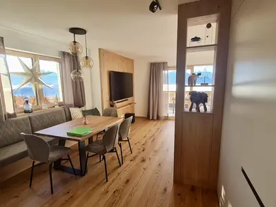 63c3c9d1-ca6d-4a10-b03a-0d97aac2fa75