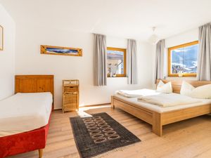 23487090-Ferienhaus-8-Ramsau im Zillertal-300x225-4