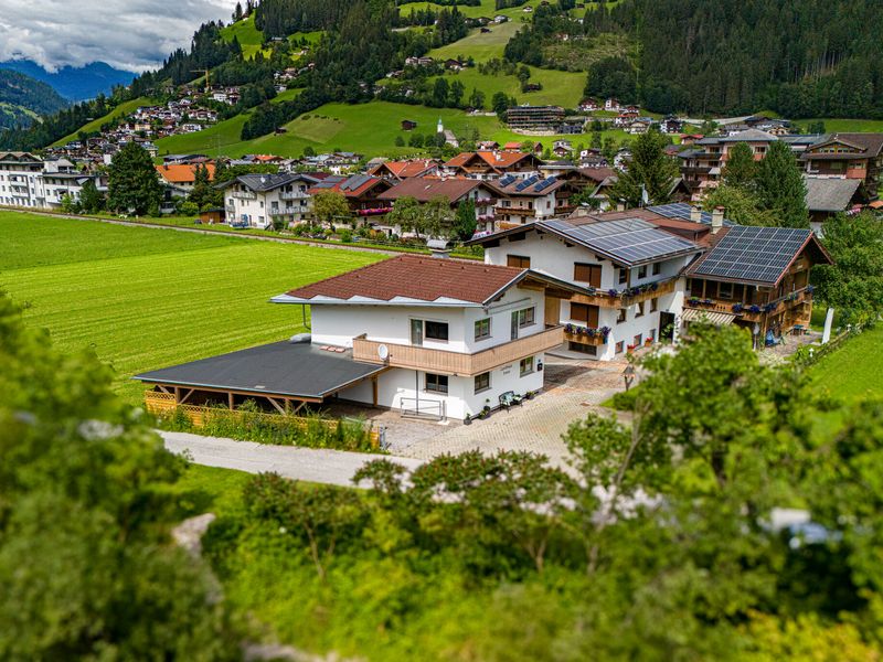 24030585-Ferienhaus-6-Ramsau im Zillertal-800x600-1