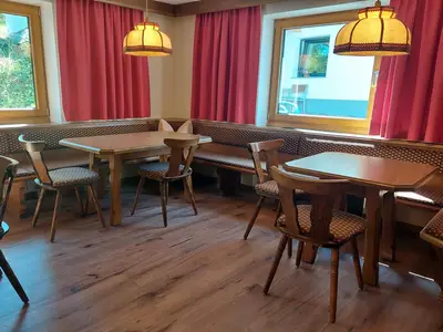 DiningRoom