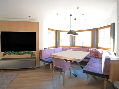 DiningRoom