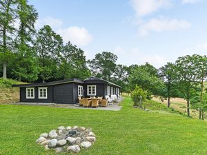 23756330-Ferienhaus-6-Randbøl-300x225-0