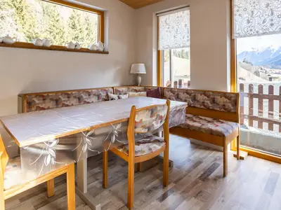 DiningRoom