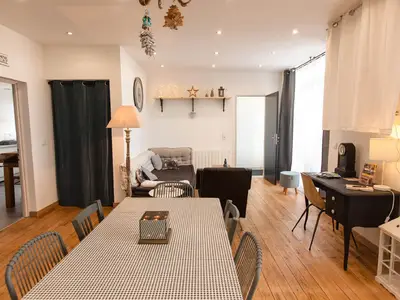 DiningRoom