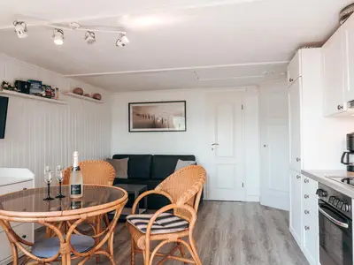 Wohnzimmer mit Küchenzeile