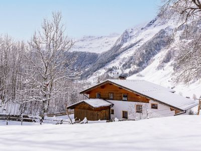 Außenseite Ferienhaus [Winter]