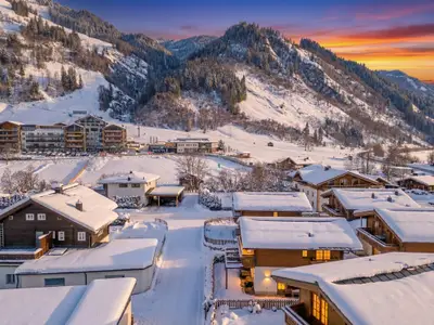 Außenseite Ferienhaus [Winter]