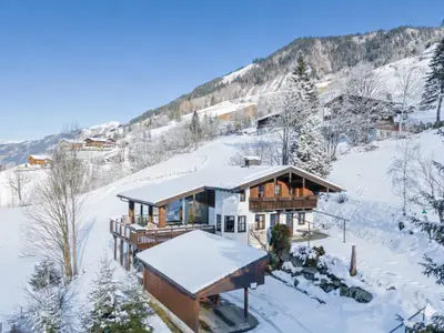 Außenseite Ferienhaus [Winter]