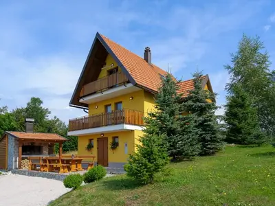 Ferienhaus für 7 Personen (90 m²) in Ravna Gora 1/10