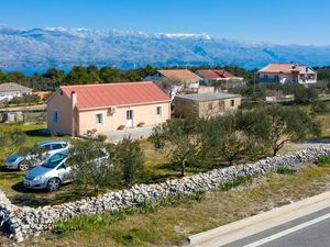 Ferienhaus für 6 Personen (89 m²) in Ražanac