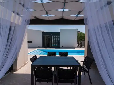 Ferienhaus für 6 Personen (100 m²) in Ražanac 9/10
