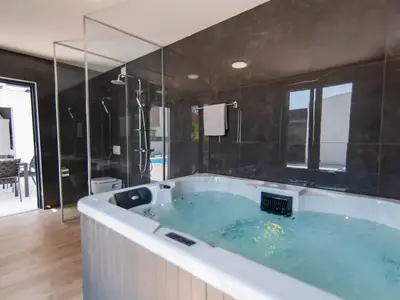 Ferienhaus für 6 Personen (100 m²) in Ražanac 10/10