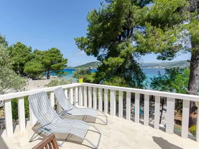 Ferienhaus für 8 Personen (100 m²) in Ražanj 2/10