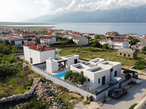 Ferienhaus für 6 Personen (100 m&sup2;) in Ražanac