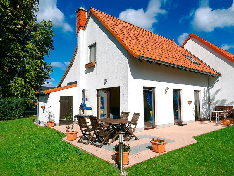 23948337-Ferienhaus-6-Rechlin-800x600-0