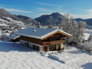 Chalet im Winter