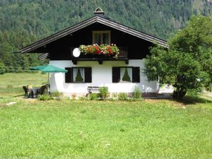 19753641-Ferienhaus-6-Reit im Winkl-300x225-0