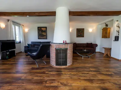 Kachelofen in der Villa Pia