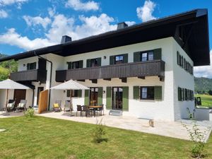 23366676-Ferienhaus-6-Reit im Winkl-300x225-1