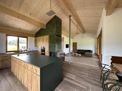 Großer, Wohn- und Essbereich