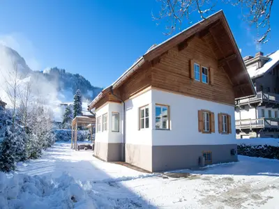 Außenseite Ferienhaus [Winter]