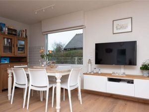 22502425-Ferienhaus-6-Renesse-300x225-2