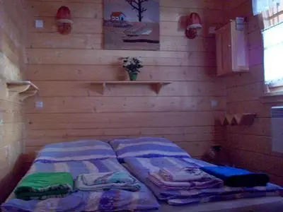 Schlafzimmer, Doppelliege 1,40 m breit