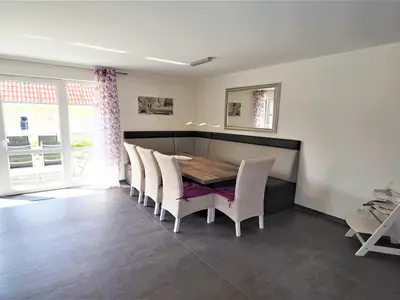 DiningRoom