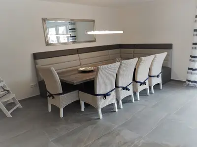 DiningRoom