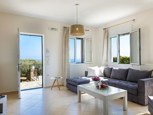 23016961-Ferienhaus-8-Rethymnon-300x225-3