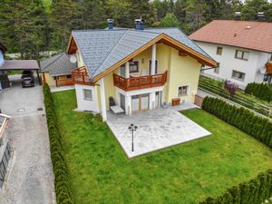 23838534-Ferienhaus-8-Reutte-300x225-2